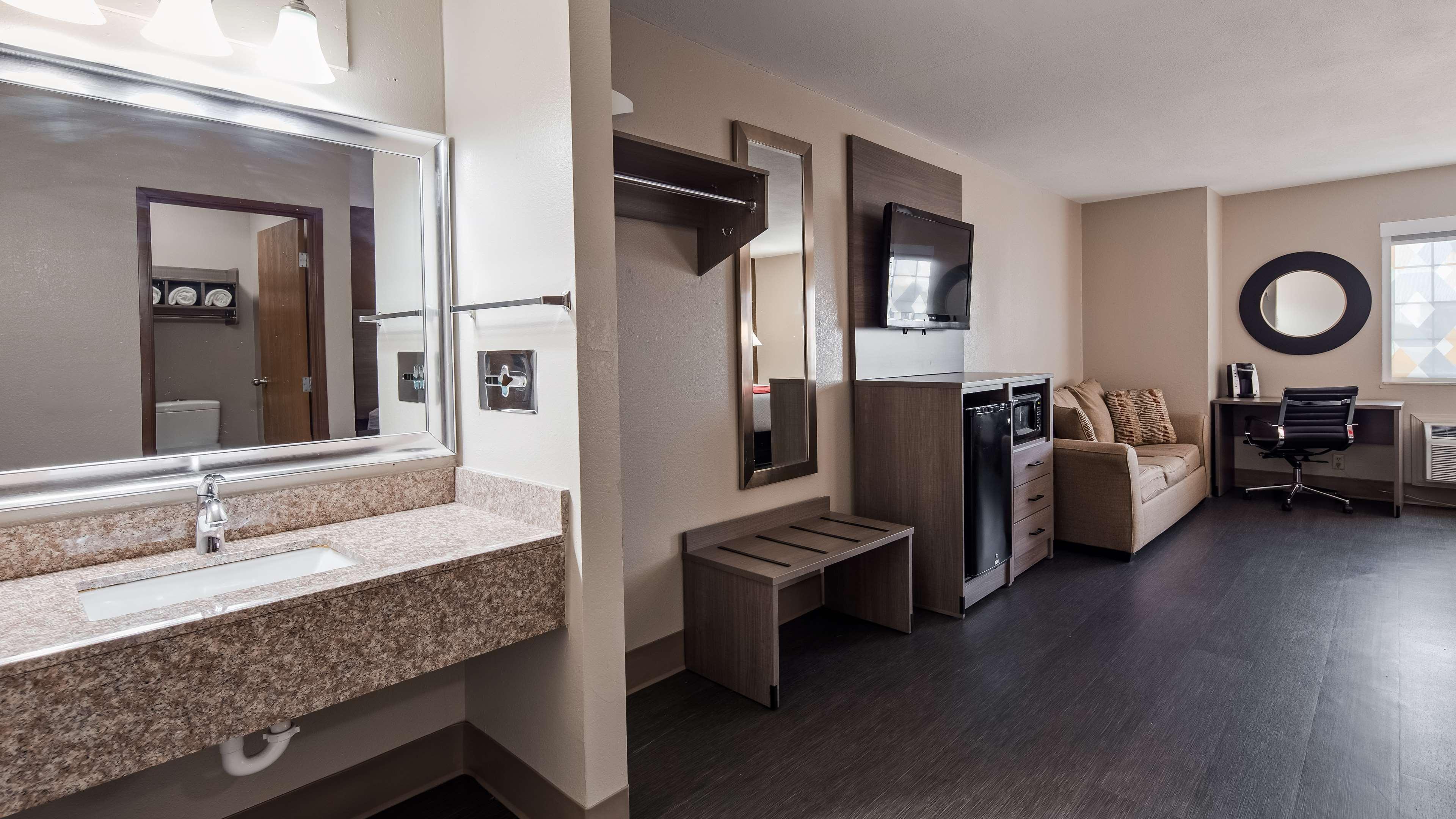 Surestay Plus Hotel By Best Western Kearney Exterior foto