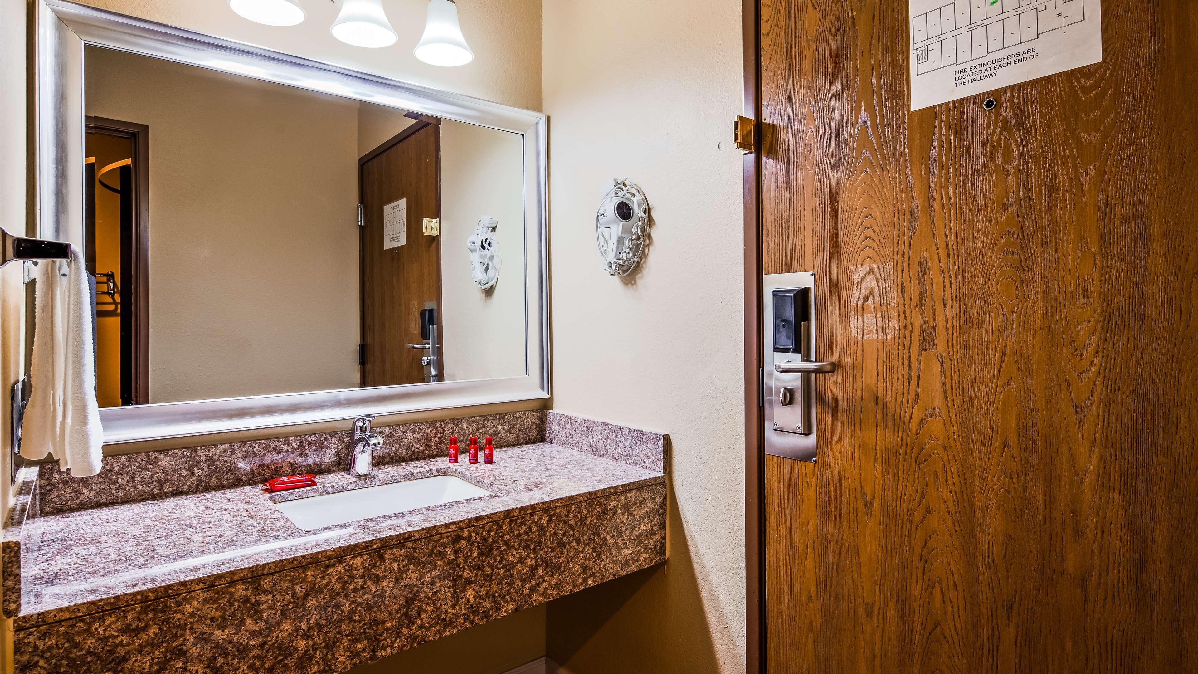 Surestay Plus Hotel By Best Western Kearney Exterior foto
